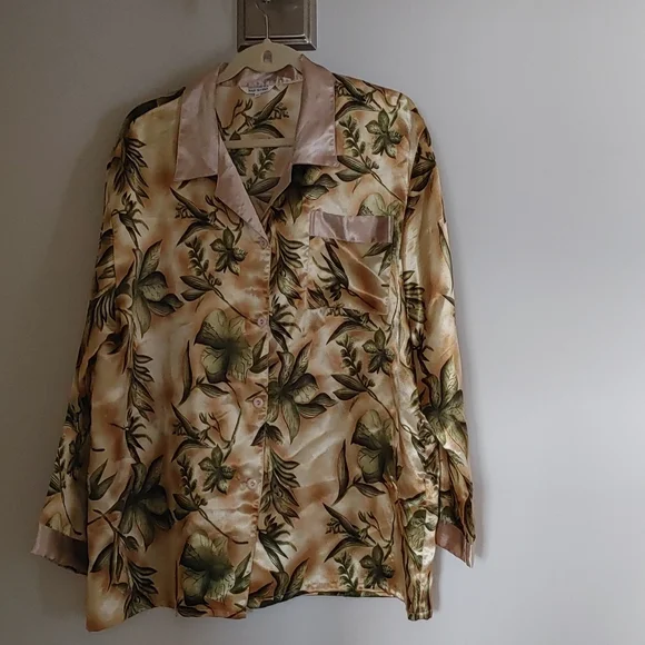 Pyjama top - Picture 1 of 5